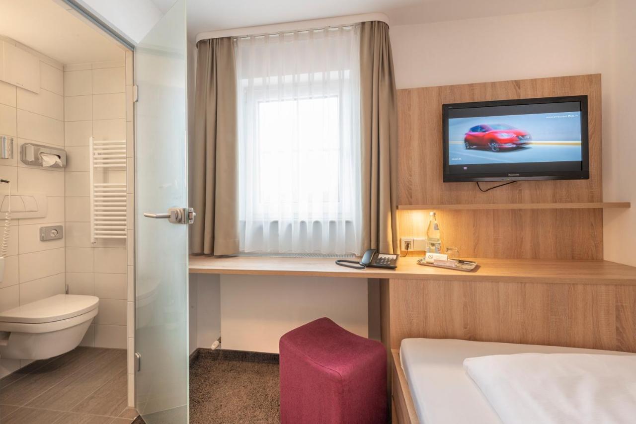 Hotel Gasthof Zum Roessle Heilbronn Ngoại thất bức ảnh