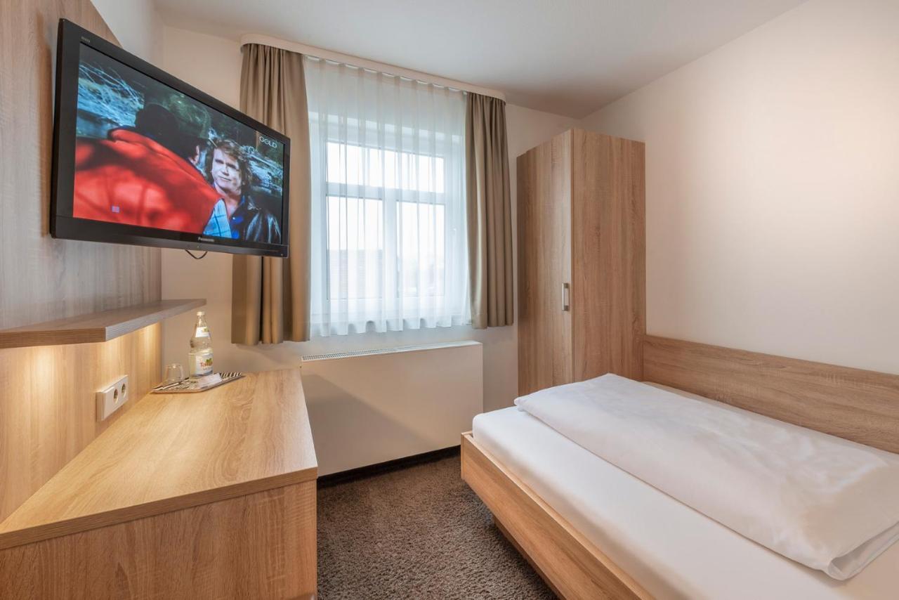 Hotel Gasthof Zum Roessle Heilbronn Ngoại thất bức ảnh