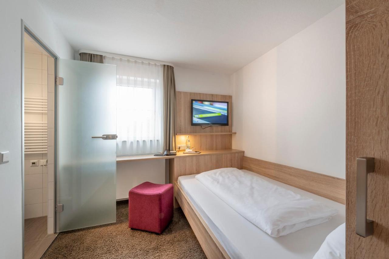 Hotel Gasthof Zum Roessle Heilbronn Ngoại thất bức ảnh
